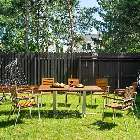 Urban House Jacuzzi, Sauna, Taras & Grill ! No Parties