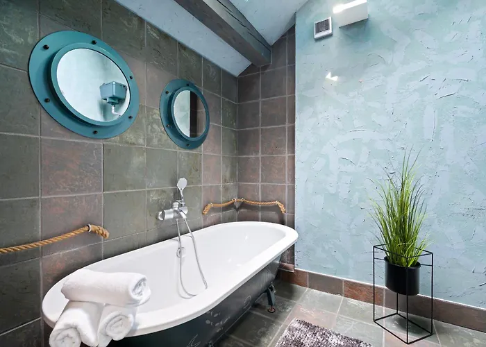 Urban House Jacuzzi, Sauna, Taras & Grill ! No Parties